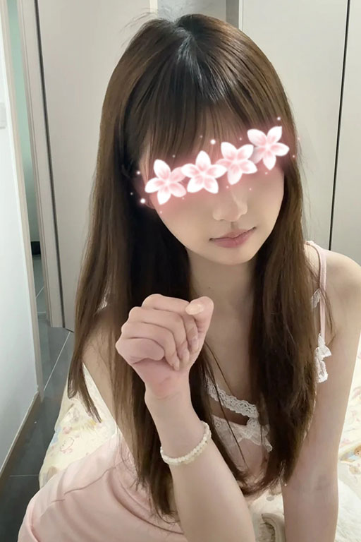 30776最新女孩.jpg